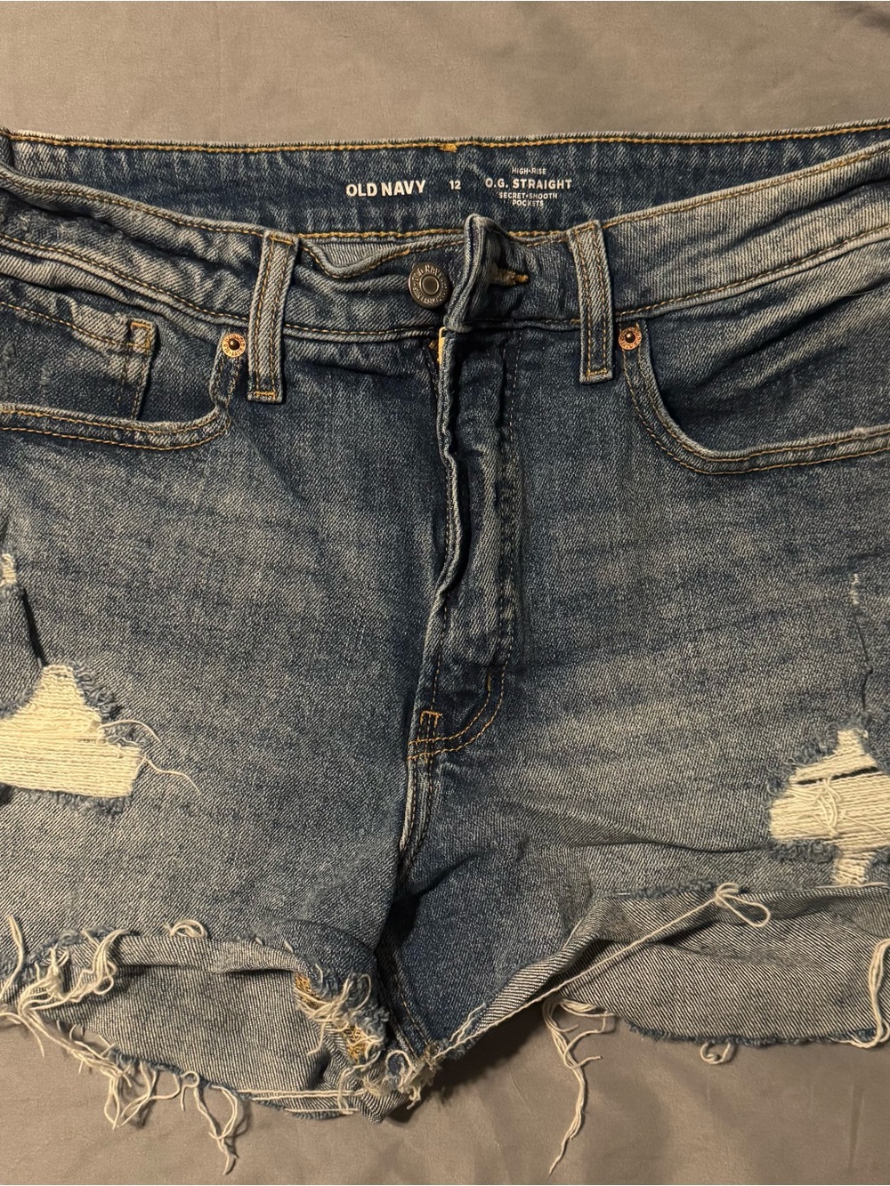 Old Navy Women’s Blue Distressed Denim Shorts